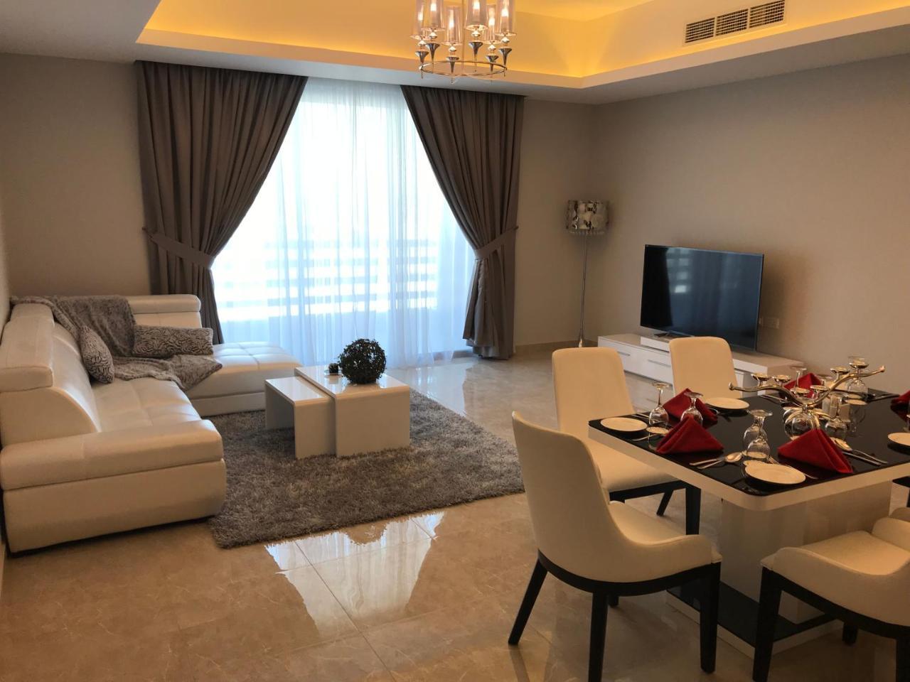 Al Manzil Residence Hidd2 Манама Екстериор снимка
